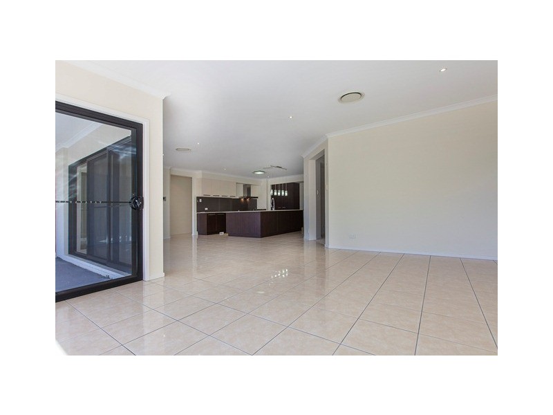 17 Nebo Street, Caloundra West QLD 4551