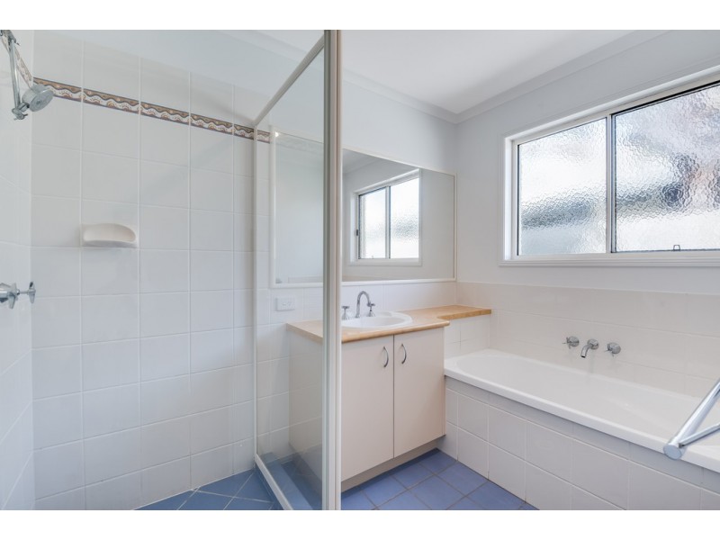 12 Bracken Place, Currimundi QLD 4551