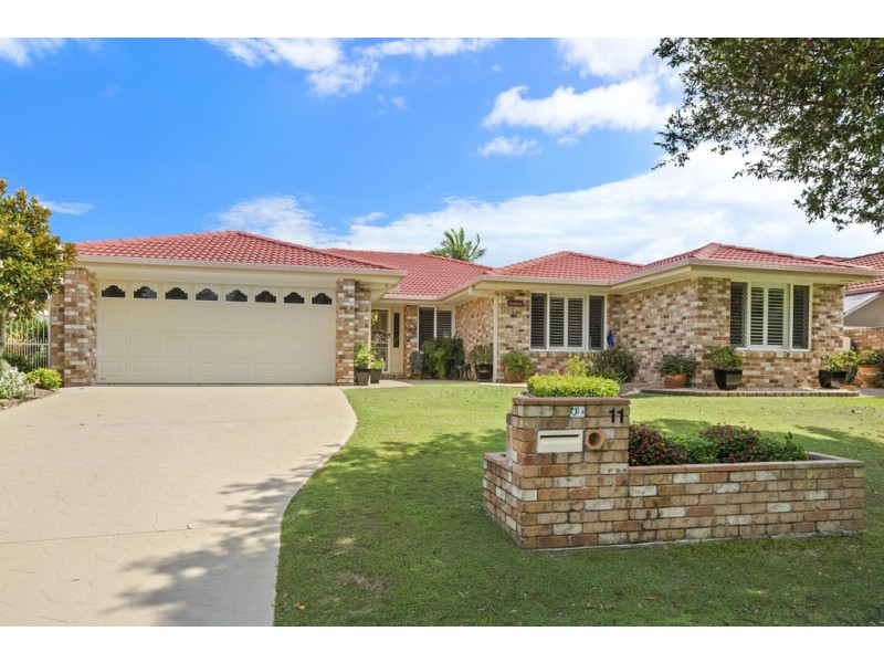 11 Durundur Street, Pelican Waters QLD 4551