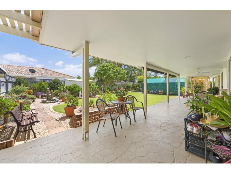 11 Durundur Street, Pelican Waters QLD 4551