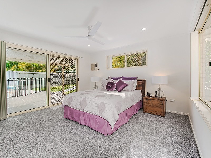 24 Athenree Place, Little Mountain QLD 4551
