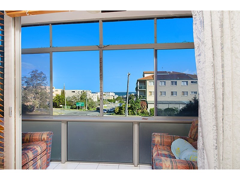 Unit 2 ‘Marperel’ 1 Verney Street, Kings Beach QLD 4551