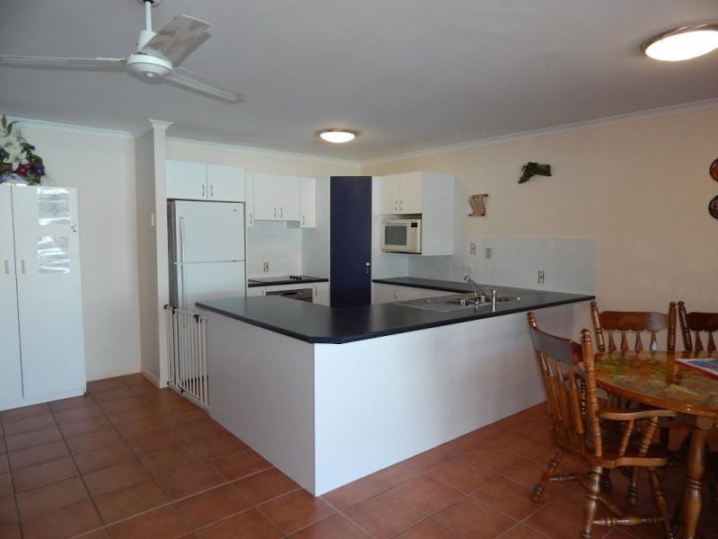 15 Andrew Avenue, Little Mountain QLD 4551