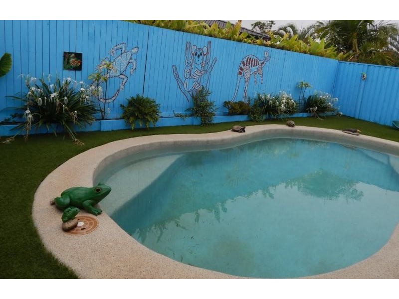 15 Andrew Avenue, Little Mountain QLD 4551