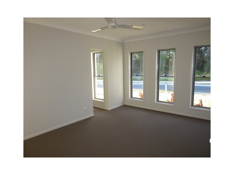 71 Sovereign Circuit, Pelican Waters QLD 4551