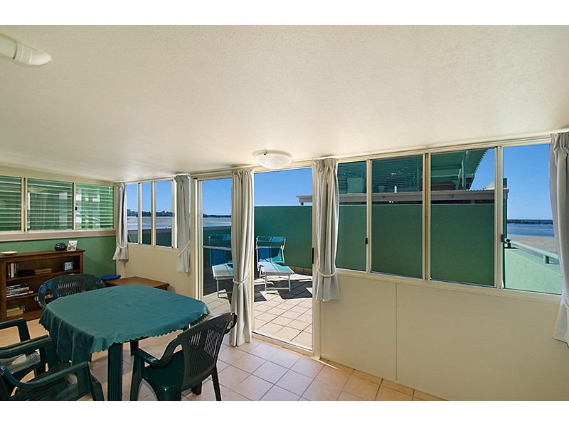 Unit 303 ‘The Moorings’ 89 Golden Beach Esplanade, Golden Beach QLD 4551