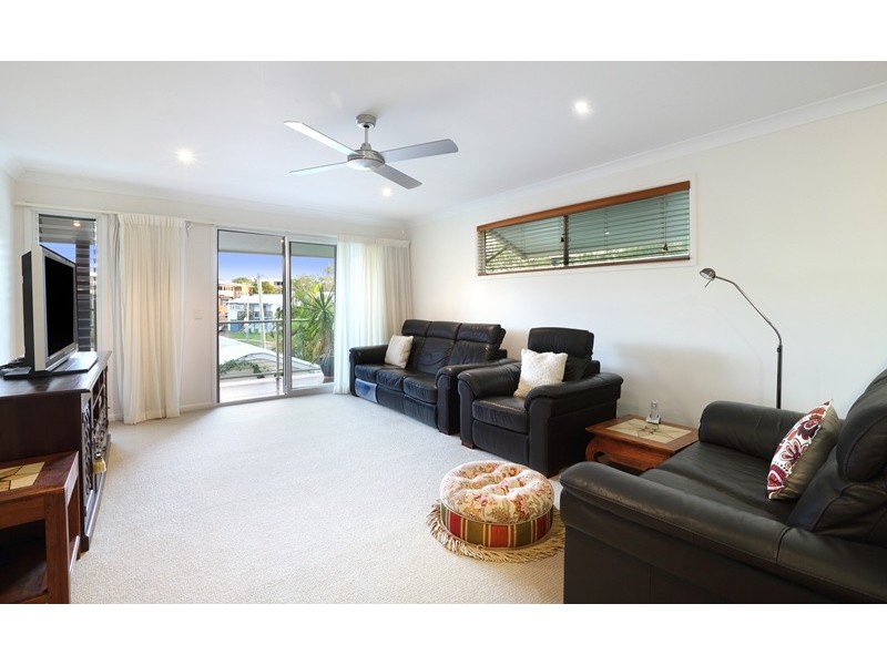 23 Moffat Street, Moffat Beach QLD 4551