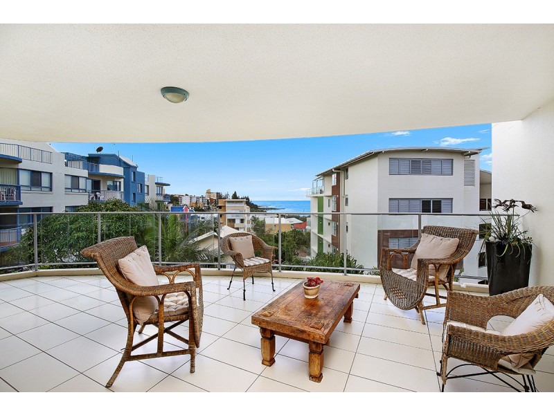 Unit 16 ‘Salt on Kings’ 13 Mahia Terrace, Kings Beach QLD 4551