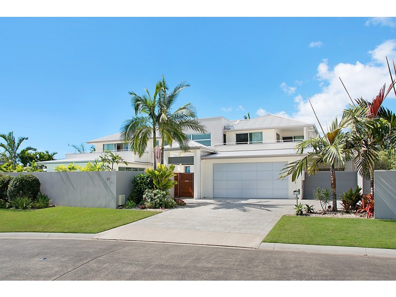31 Artunga Place, Pelican Waters QLD 4551
