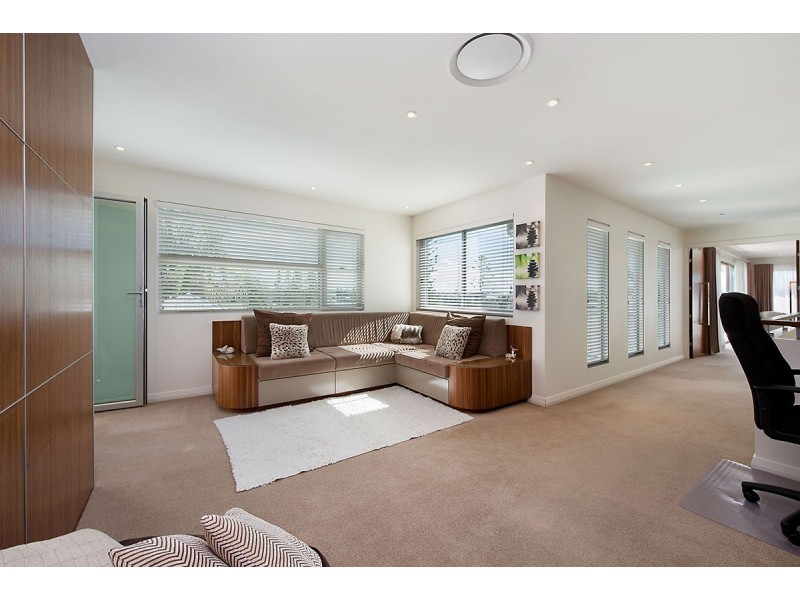 31 Artunga Place, Pelican Waters QLD 4551