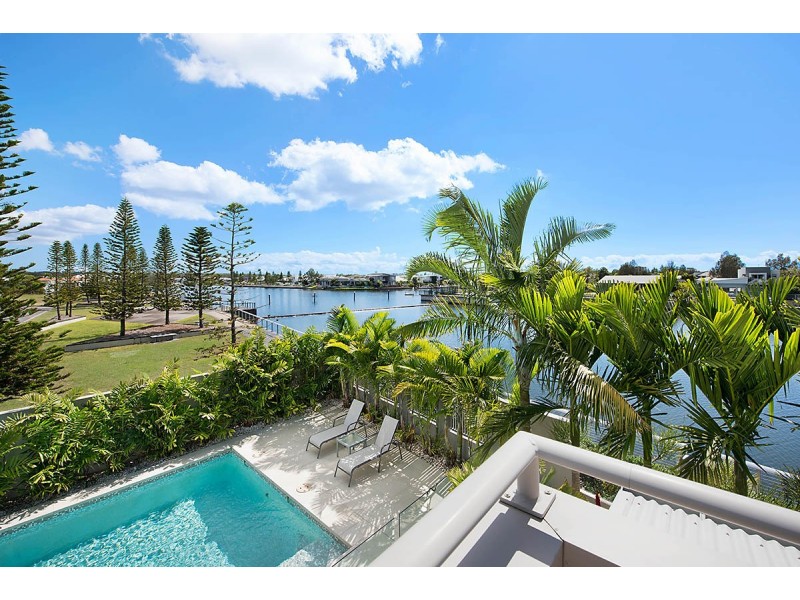 31 Artunga Place, Pelican Waters QLD 4551