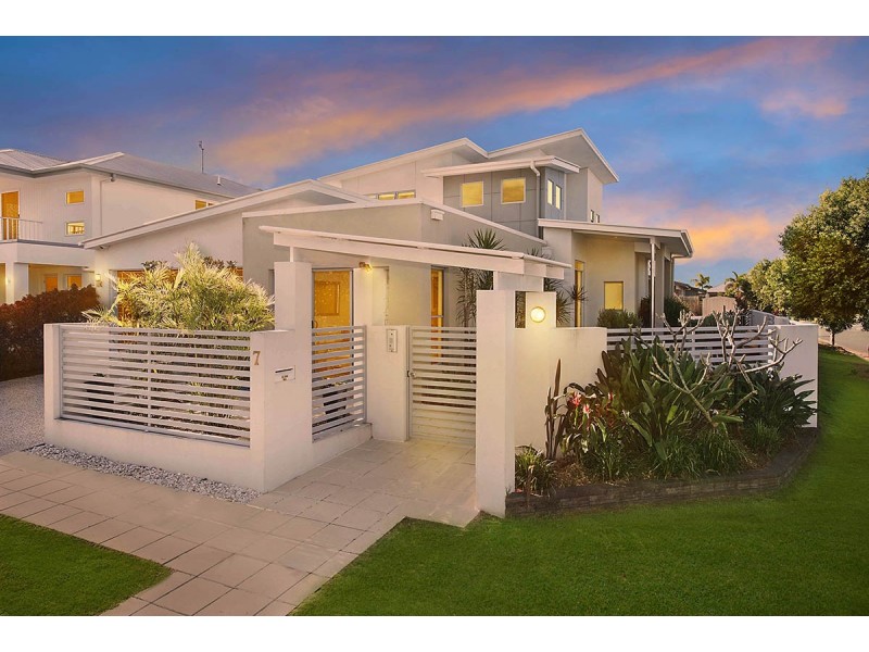 7 Tiller Street, Wurtulla QLD 4575