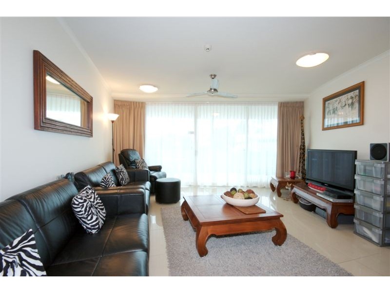 Unit 105 ‘Points North’ 38-42 Queen Street, Kings Beach QLD 4551