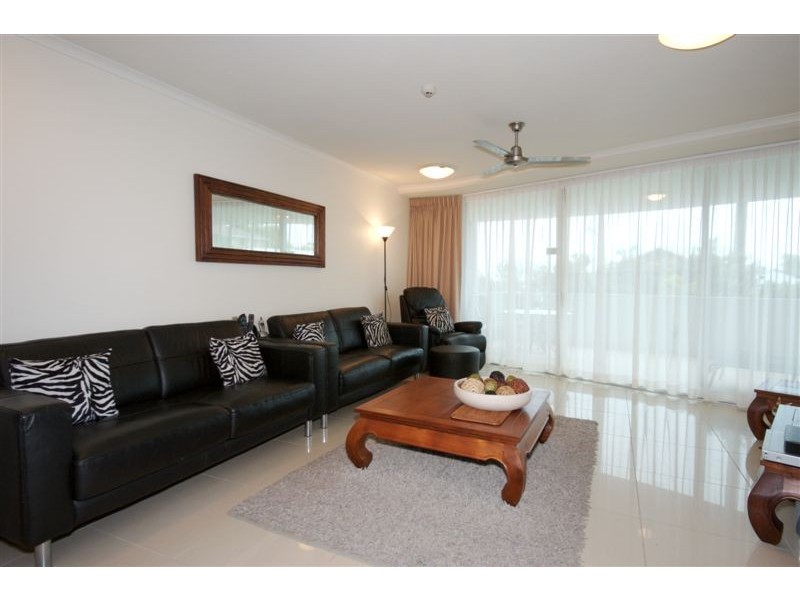 Unit 105 ‘Points North’ 38-42 Queen Street, Kings Beach QLD 4551