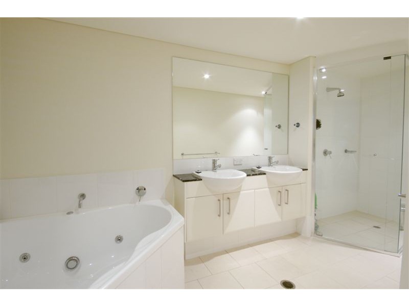 Unit 105 ‘Points North’ 38-42 Queen Street, Kings Beach QLD 4551