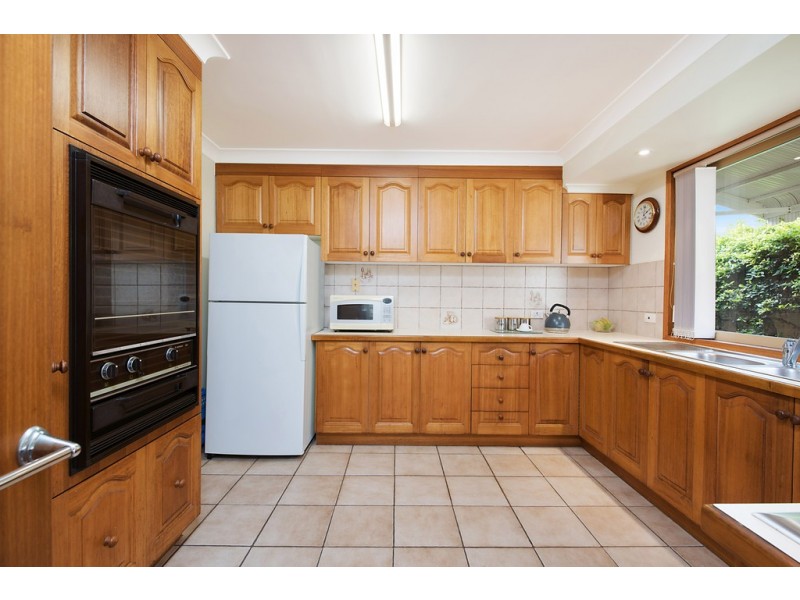 17 Mulloka Esplanade, Wurtulla QLD 4575