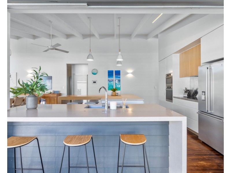 32 Russell Street, Moffat Beach QLD 4551