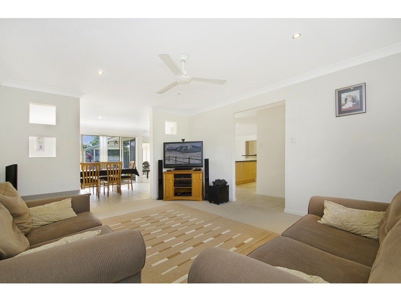 1 Kamala Place, Meridan Plains QLD 4551