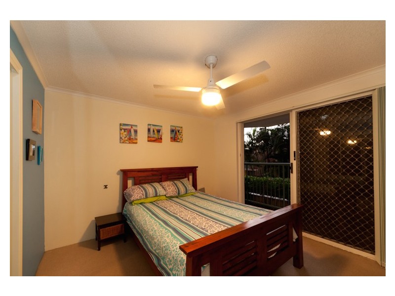 Unit 2 ‘Manhattan’  66 Albert Street, Kings Beach QLD 4551
