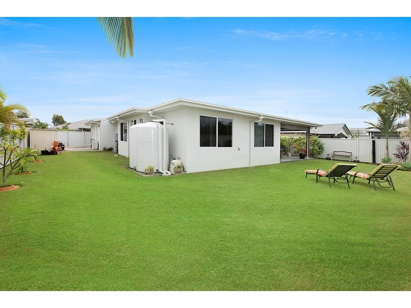 13 Echo Street, Pelican Waters QLD 4551