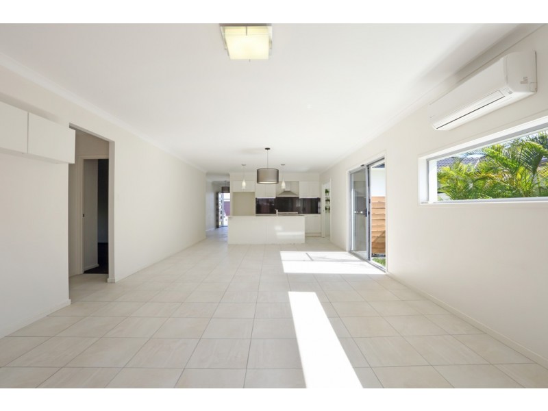 31 Marmont Street, Pelican Waters QLD 4551