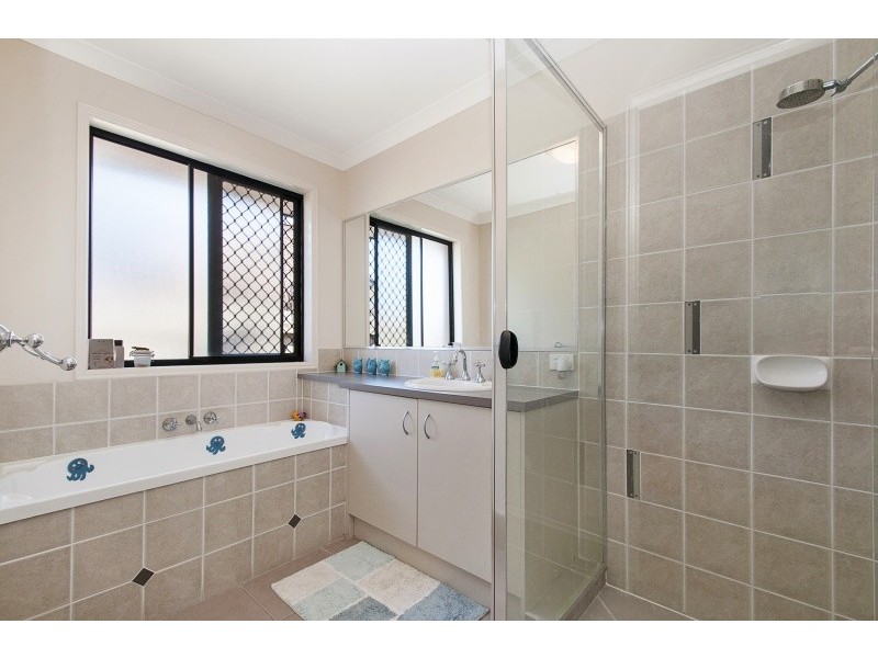 10 Carbeen Place, Meridan Plains QLD 4551