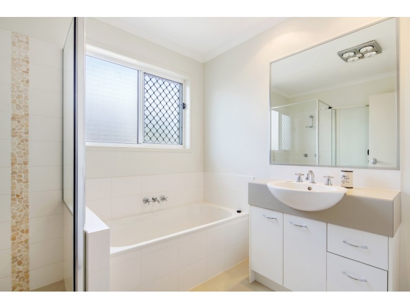 53 Huntley Place, Caloundra West QLD 4551