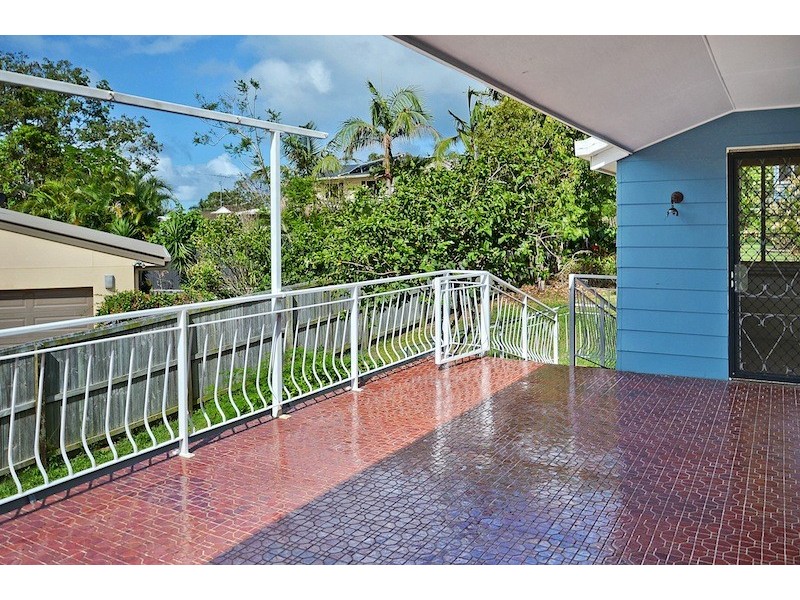 2 Jeffreys Court, Moffat Beach QLD 4551