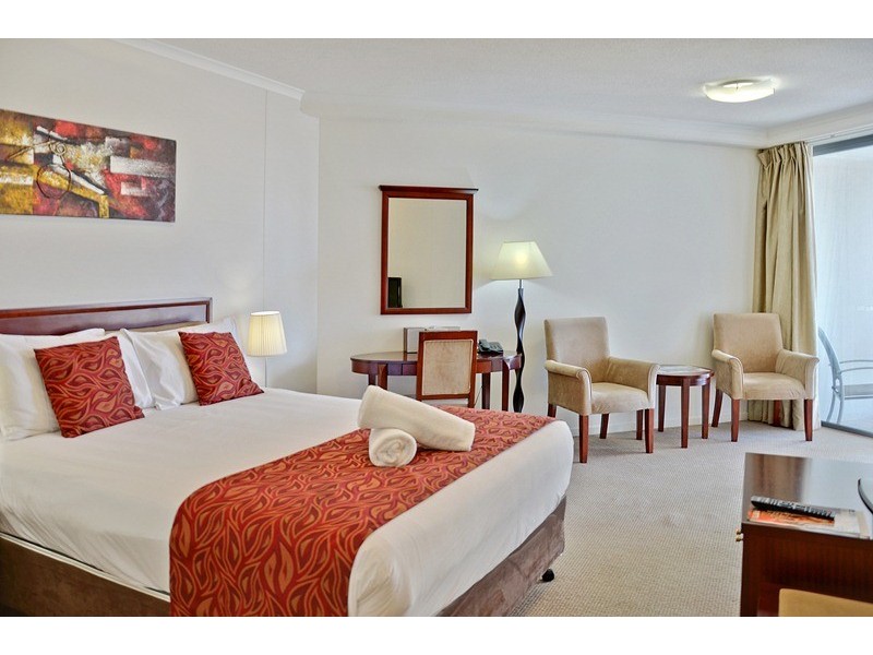 Unit 203 ‘Ocean Views Resort’ 115 Bulcock Street, Caloundra QLD 4551