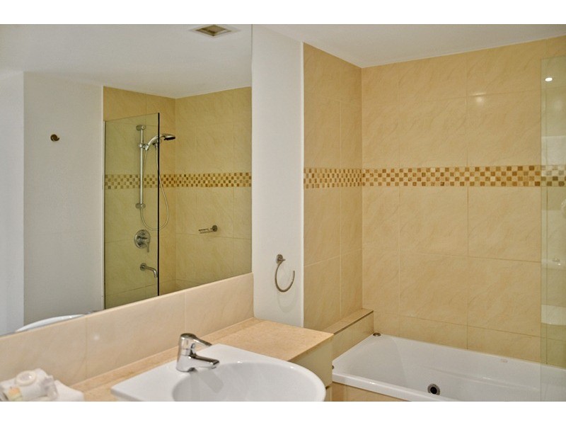 Unit 203 ‘Ocean Views Resort’ 115 Bulcock Street, Caloundra QLD 4551