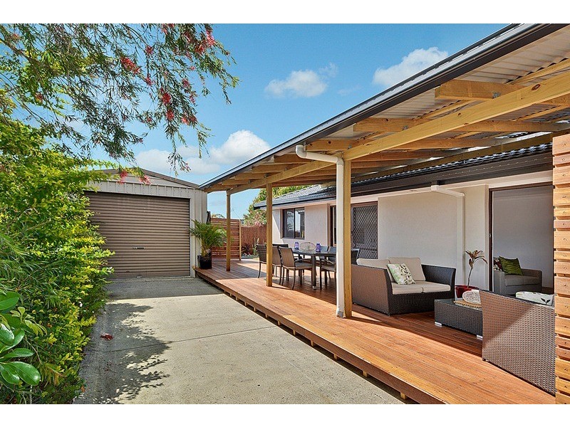 37 Milbong Street, Battery Hill QLD 4551