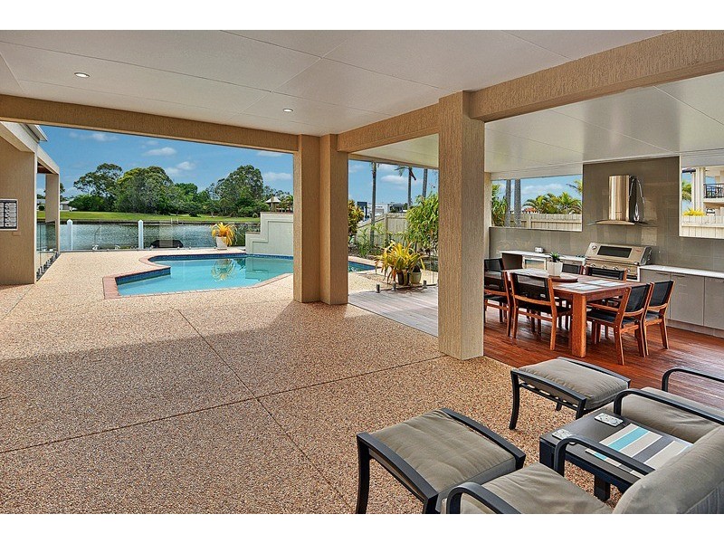 16 Pamphlet Place, Pelican Waters QLD 4551