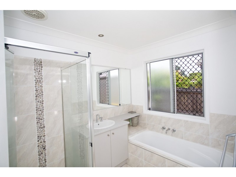 7 Midyim Court, Meridan Plains QLD 4551