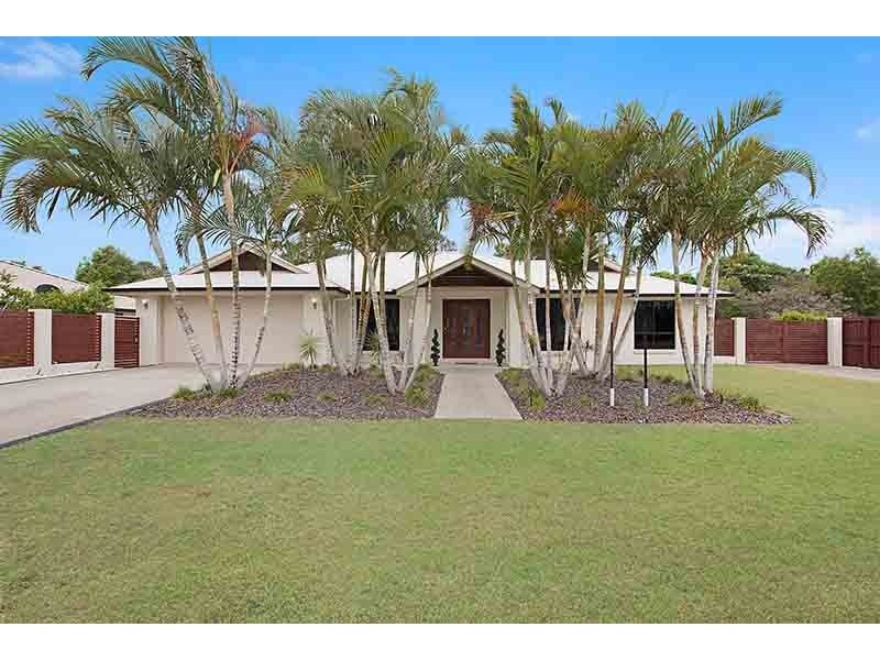 11 Endeavour Crescent, Pelican Waters QLD 4551