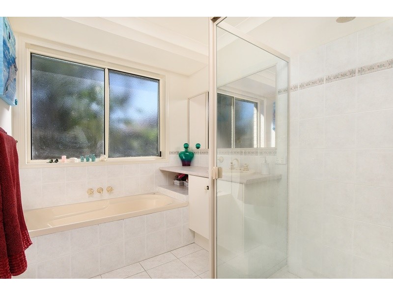 17 Bongaree Drive, Pelican Waters QLD 4551