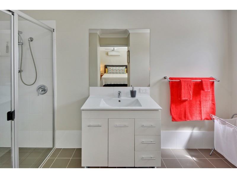 16/22 Andrew Avenue, Little Mountain QLD 4551