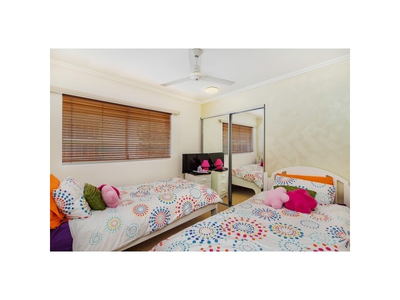 Unit 12 ‘Rolling Surf Resort’, 8 Levuka Avenue, Kings Beach QLD 4551