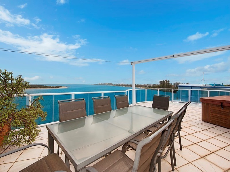 Unit 40 ‘Watermark Apartments’, 38 Maloja Avenue, Caloundra QLD 4551