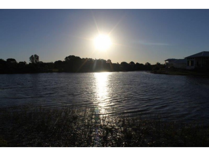 Unit 7 ‘Vardon Point’ 1 Millennium Circuit, Pelican Waters QLD 4551