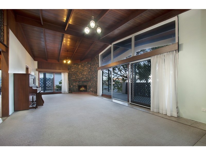 42 Edmund Street, Moffat Beach QLD 4551