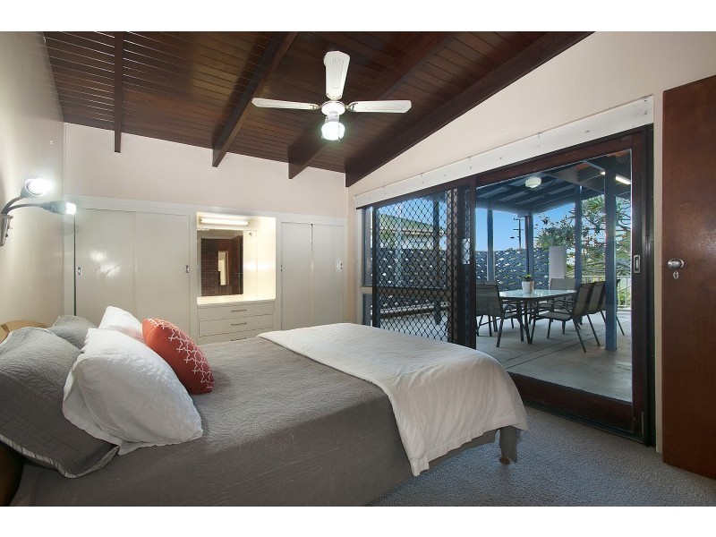 42 Edmund Street, Moffat Beach QLD 4551