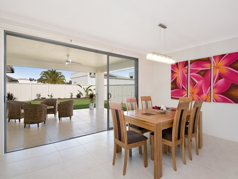 7 Annabelle Street, Pelican Waters QLD 4551