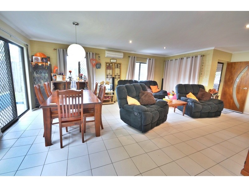 22 Osprey Street, Caloundra QLD 4551