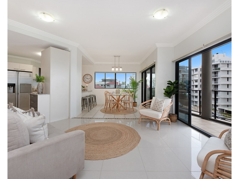 Unit 5/30 Canberra Terrace, Caloundra QLD 4551