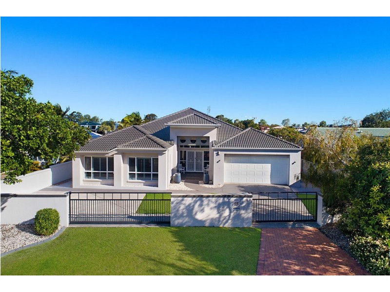 15 Tripcony Court, Pelican Waters QLD 4551