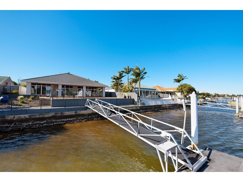 15 Tripcony Court, Pelican Waters QLD 4551