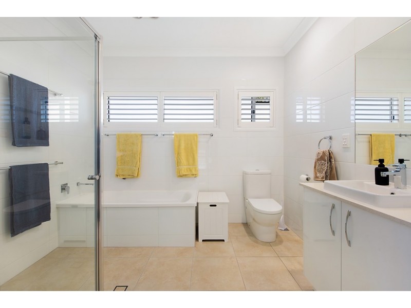 15 Tripcony Court, Pelican Waters QLD 4551