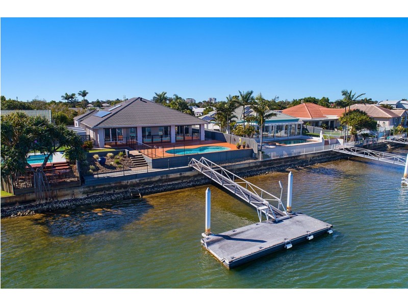15 Tripcony Court, Pelican Waters QLD 4551