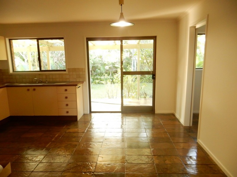 5 Trundle Street, Dicky Beach QLD 4551