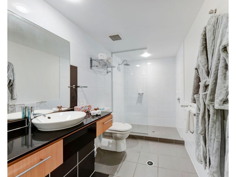 Units 318-319/ 38 Mahogany Drive, Pelican Waters QLD 4551